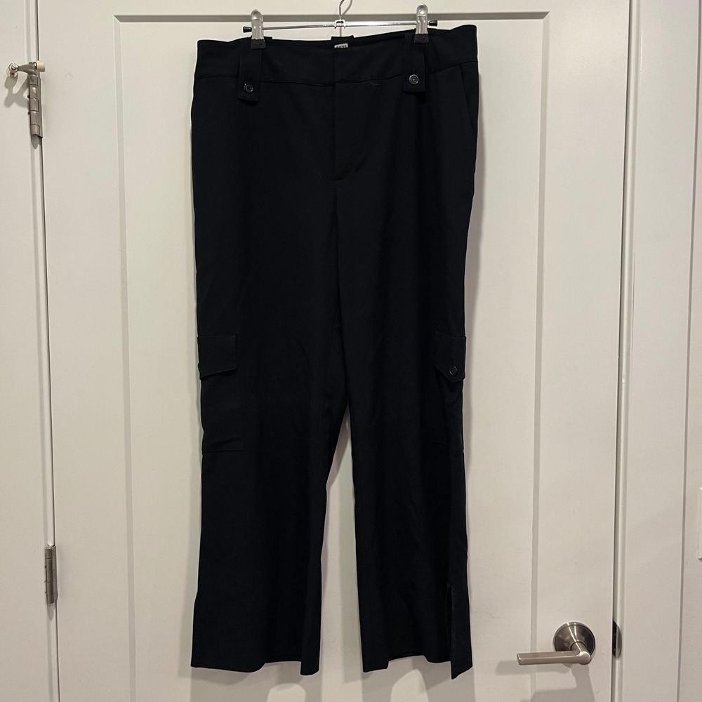 Womyn Black Cargo Pants Straight Leg Side Slit Trousers Womens Size 16